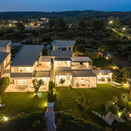 Vilă Akti Beachfront Collection *