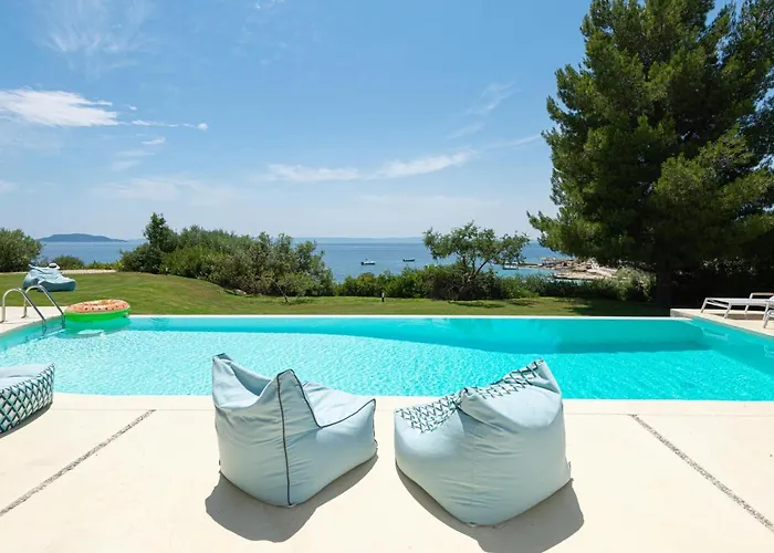 Akti Beachfront Collection Вилла