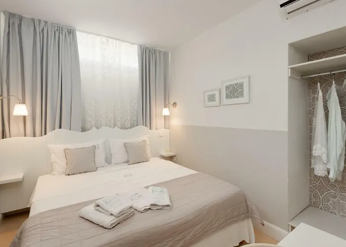 빌라 Akti Beachfront Collection